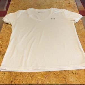 Under Armour Heat Gear V-neck T-shirt